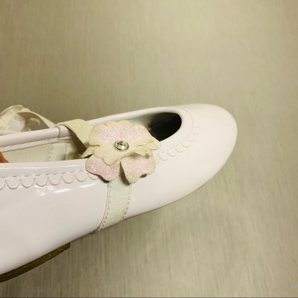 Girls patent floral ballet flat shoes - Picture 4 of 4